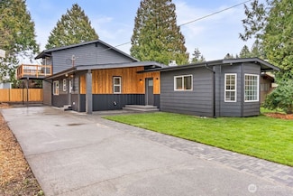 4968 Morgan Dr, Blaine, WA 98230