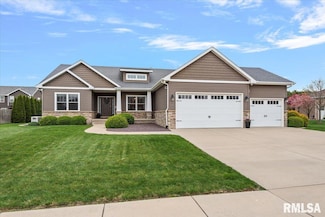 406 Sommerset Dr, Chatham, IL 62629