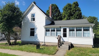 135 Handley St, Imlay City, MI 48444