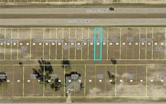 622 Diplomat Pkwy W, Cape Coral, FL 33993