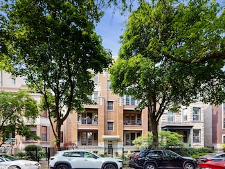 708 W Aldine Ave Unit 201, Chicago, IL 60657