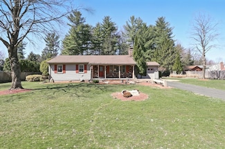 36 Colony Cir, Westfield, MA 01085