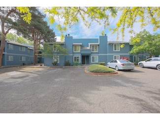 2330 SE Brookwood Ave Unit 222, Hillsboro, OR 97123