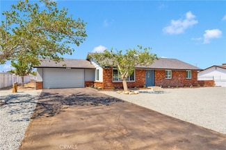 20972 Quileute Rd, Apple Valley, CA 92308