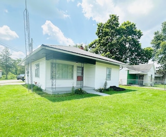 243 Walnut St, Crab Orchard, KY 40419