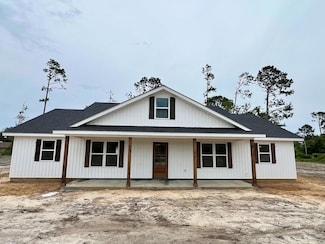 139 Educational Dr, Hazlehurst, GA 31539
