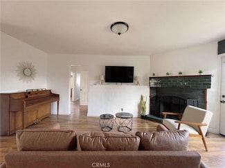 6638 Bovey Ave, Reseda, CA 91335