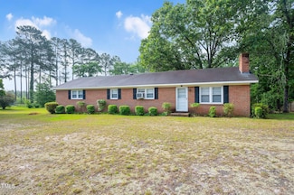 202 Hamilton Rd, Bunnlevel, NC 28323
