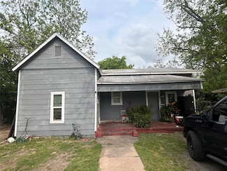 611 N 6th St, Temple, TX 76501