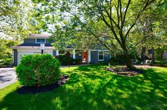 9842 Tollgate Ln, Montgomery, OH 45242