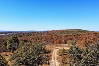 16055 N Grace Hudlen Rd, Hulbert, OK 74441