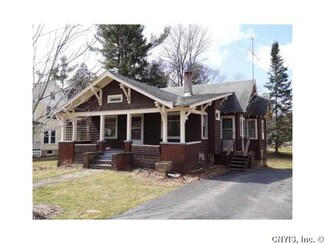 30 S Main St, New Berlin, NY 13411