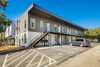 1531 Hickory St Unit 105, Dallas, TX 75215
