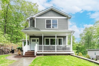 69 Taylor Rd, Patterson, NY 12563