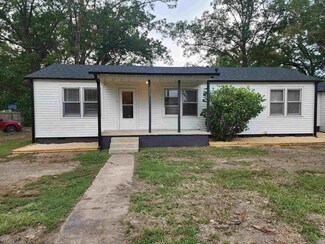 211 SE 3rd St, Bryant, AR 72022