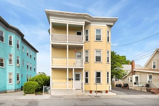 162 Park St Unit 1, Beverly, MA 01915