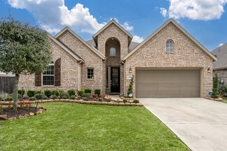 9714 Slumbering Willow Ln, Richmond, TX 77406