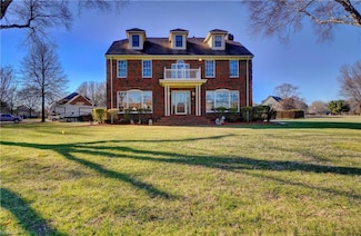 118 Brittany Ln, Suffolk, VA 23435