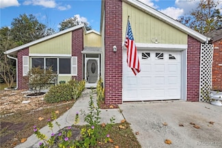 10 Chinaberry Cir, Homosassa, FL 34446