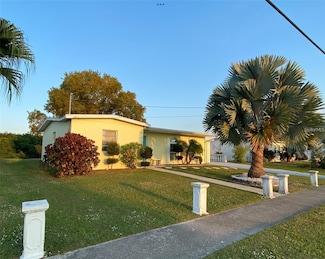 4102 Gardner Dr, Port Charlotte, FL 33952