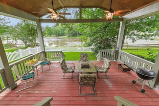 11158 Quinlan North Lake Dr, Conroe, TX 77303