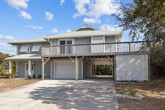 106 William St, Emerald Isle, NC 28594