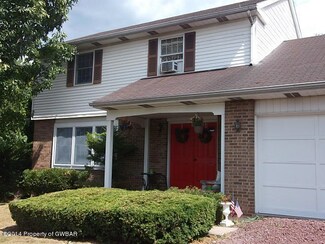 19 Atwell Dr, Dupont, PA 18641