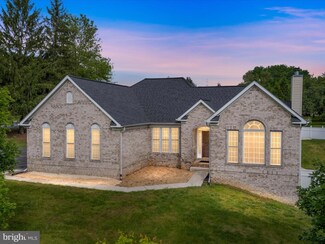 1 Pine Hill Ct, Woodstock, MD 21163