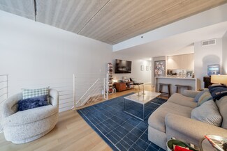 192 Spencer St Unit 1-D, Brooklyn, NY 11205