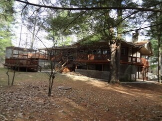 13095 19 Mile Rd, Gowen, MI 49326