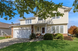 9823 Biscayne Dr, Johnston, IA 50131