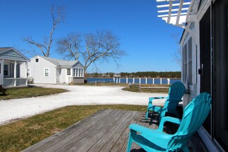 5 Old Main St Unit 2, West Dennis, MA 02670