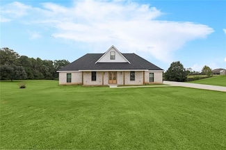 10 E Lookout Dr, Carriere, MS 39426