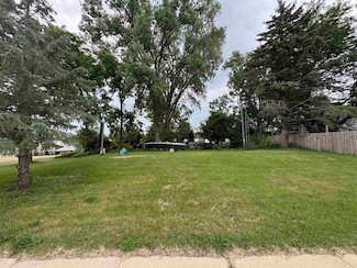 1019 15th St, Monroe, WI 53566