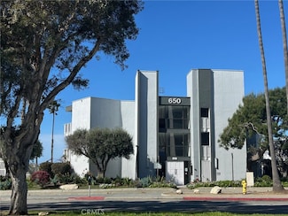 650 The Village Unit 106, Redondo Beach, CA 90277