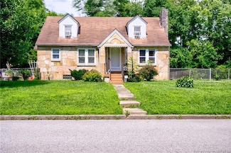 305 Brighton Ave, Jeffersonville, IN 47130