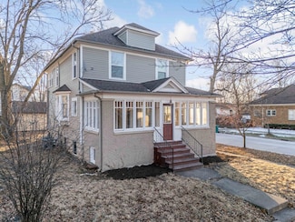 150 N Raynor Ave, Joliet, IL 60435