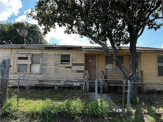 2201 Comanche St, Corpus Christi, TX 78408