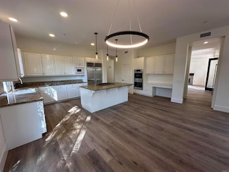 845 Stratford Knoll, Encinitas, CA 92024