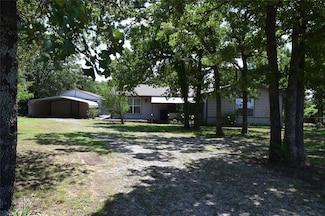 4102 Bingham Dr, Harrah, OK 73045