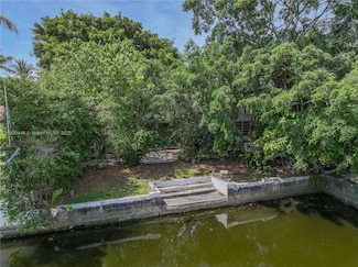 1805 Ixora Rd, North Miami, FL 33181
