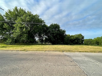 614 E Main St, Ardmore, OK 73401