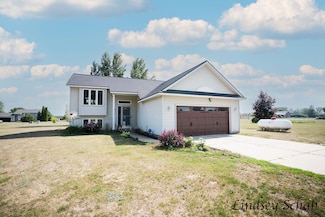 141 Dana Ln Unit 1, Sand Lake, MI 49343