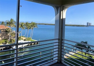 105 Paradise Harbour Blvd Unit 507, North Palm Beach, FL 33408
