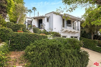 16177 Alcima Ave, Pacific Palisades, CA 90272