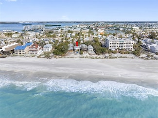 12458 1st St W, Treasure Island, FL 33706