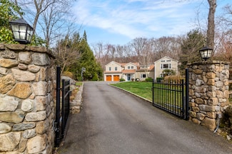 255 Newtown Turnpike, Weston, CT 06883