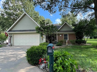 823 Frontier Dr, Rochester, IN 46975