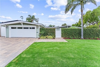 249 Loyola Rd, Costa Mesa, CA 92626