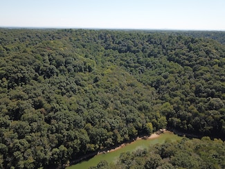 154 Center Hill Shores Dr, Smithville, TN 37166